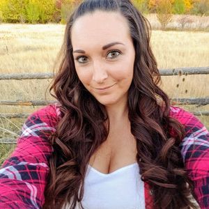 Meet your Posher, Candice